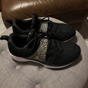 Jordan Trainer 2 Flyknit Black Metallic Gold, 2017, size 10